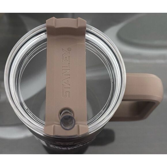 Stanley Adventure Quencher 40oz Tumbler- COAL - Picture 3 of 4